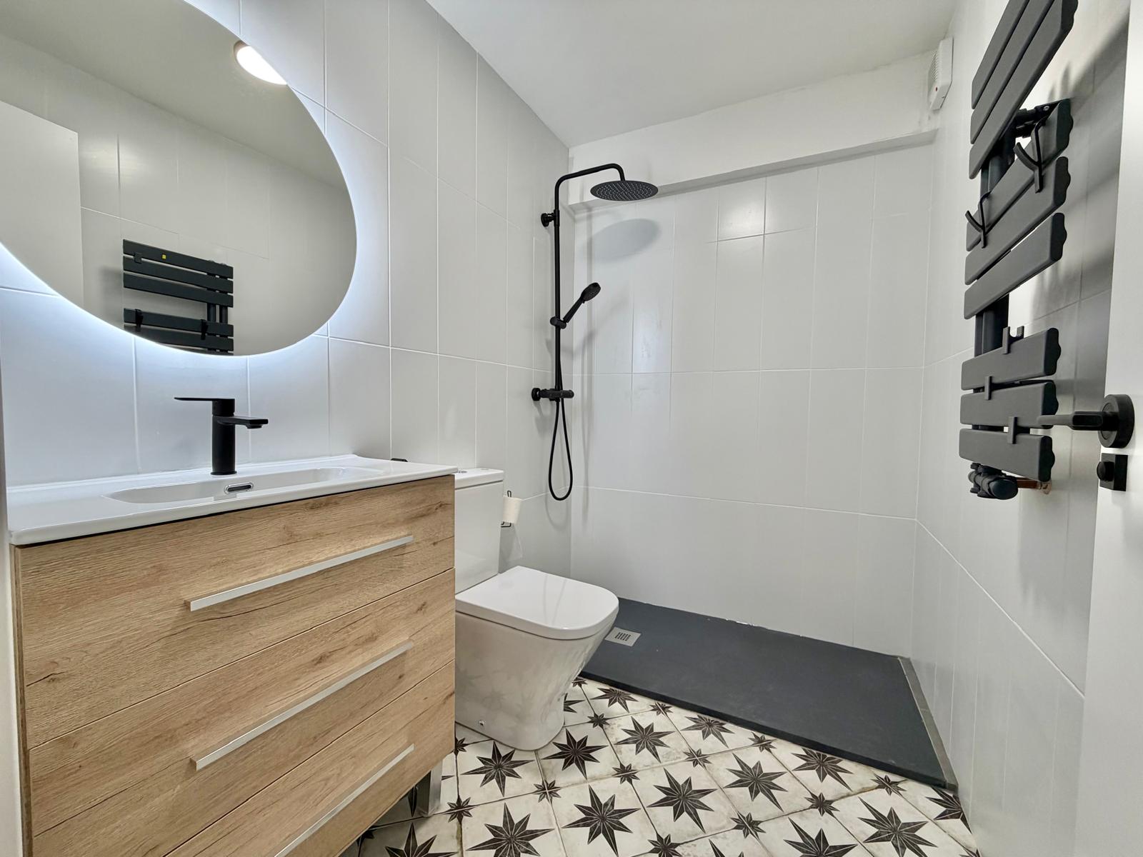 Alquiler de piso en plaza de Santa Clara - Imagen 19