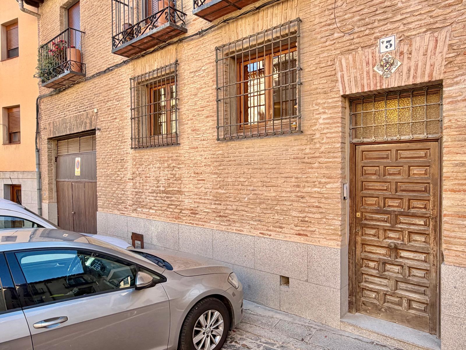 Alquiler de piso en plaza de Santa Clara - Imagen 4