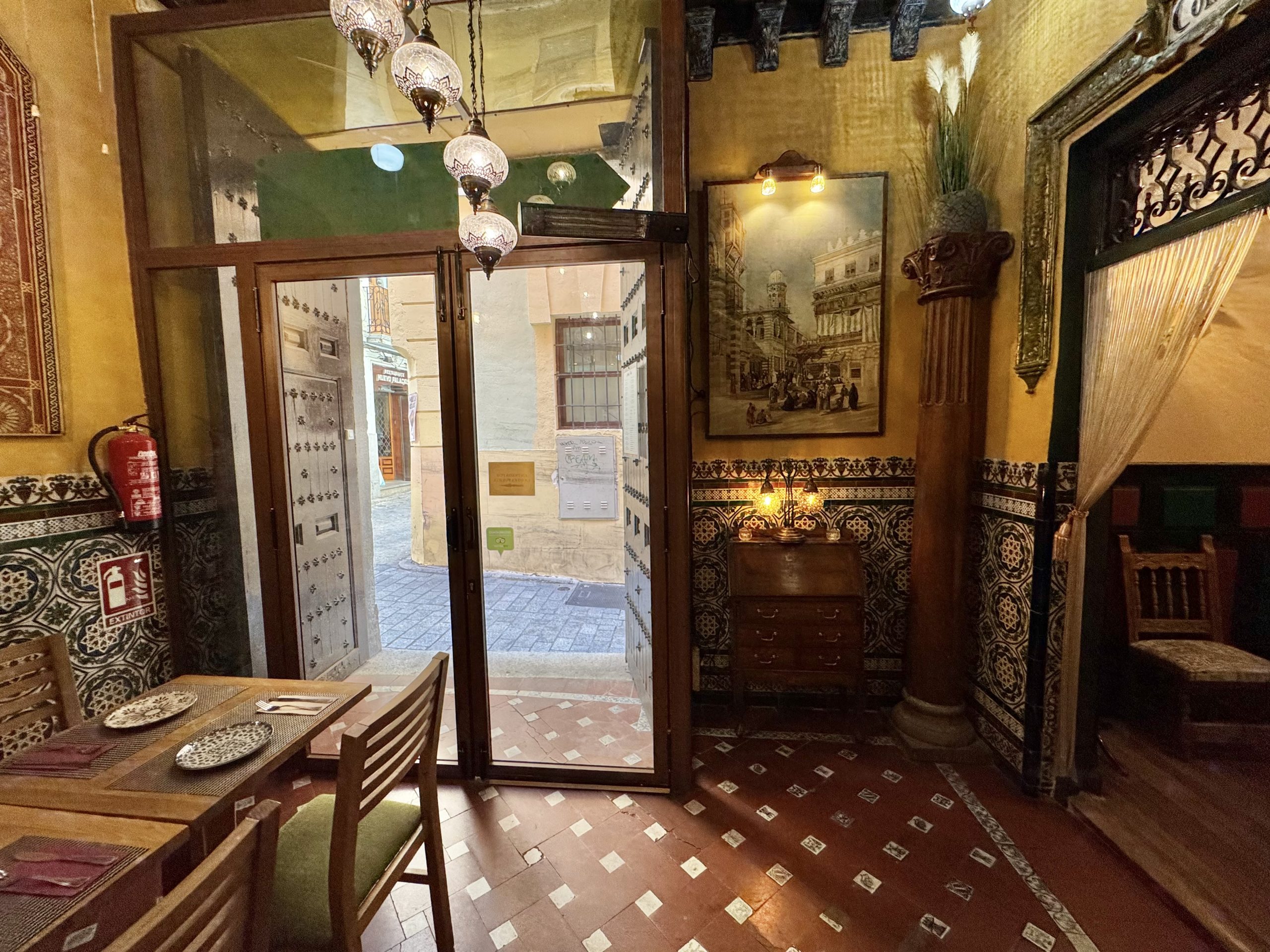 Restaurante en traspaso en Calle Navarro Ledesma, 1 - Imagen 14