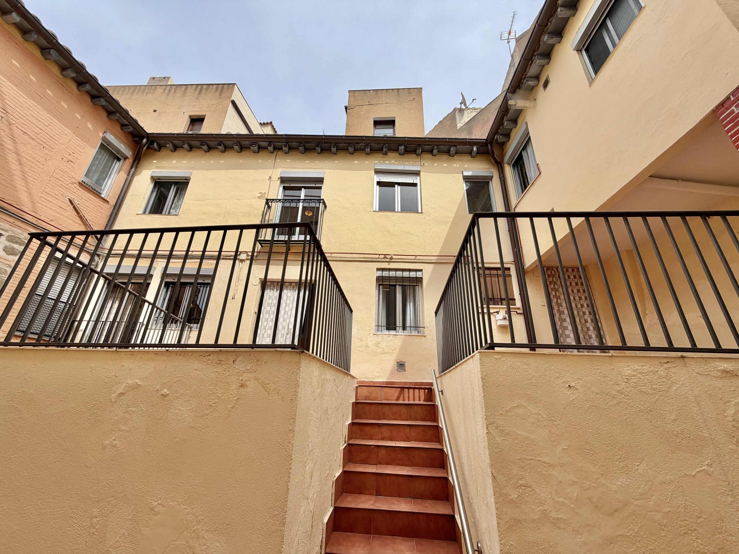 ¡OPORTUNIDAD ÚNICA: 3 VIVIENDAS INDEPENDIENTES! - Imagen 5