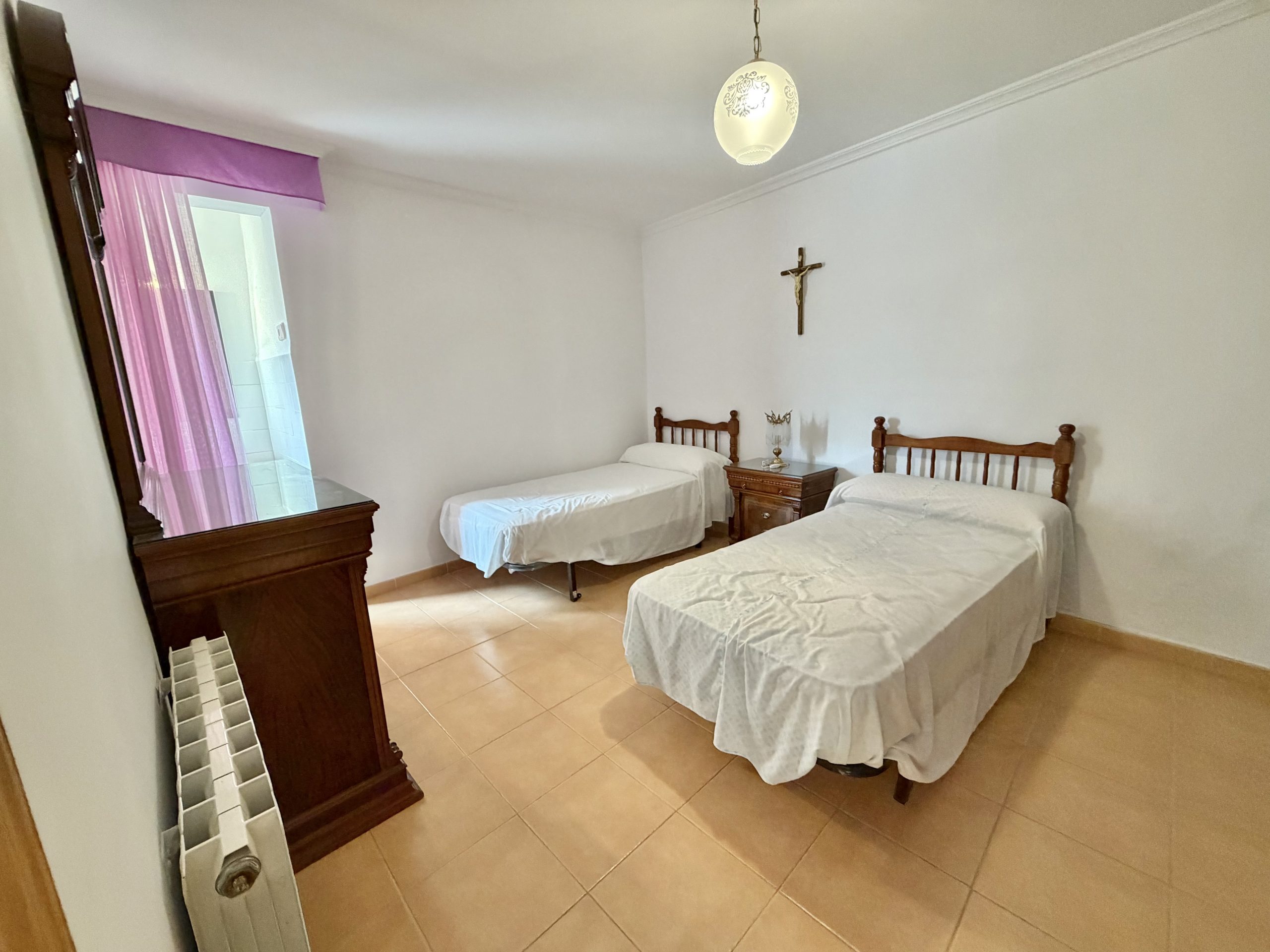 ¡OPORTUNIDAD ÚNICA: 3 VIVIENDAS INDEPENDIENTES! - Imagen 35