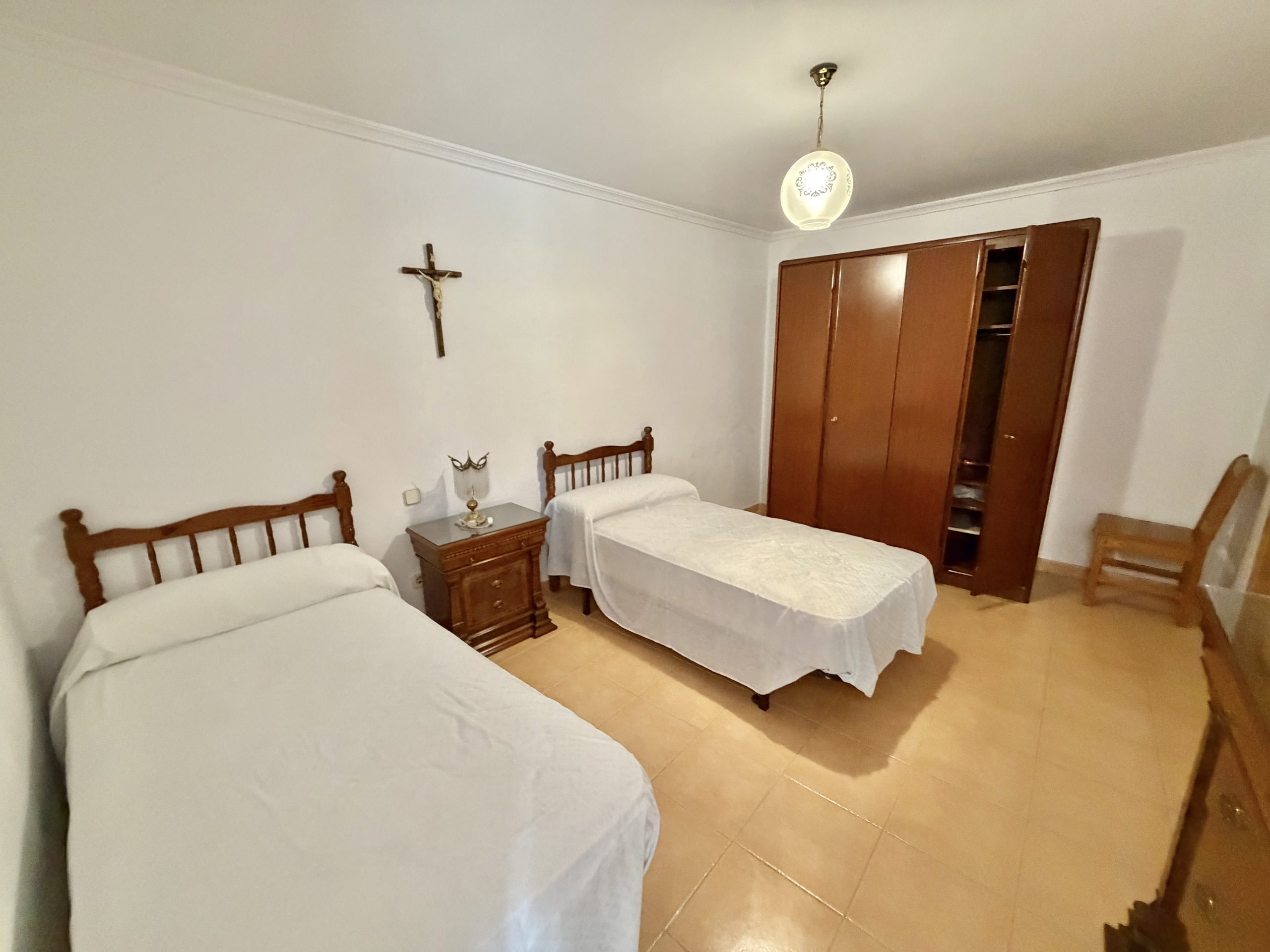 ¡OPORTUNIDAD ÚNICA: 3 VIVIENDAS INDEPENDIENTES! - Imagen 36