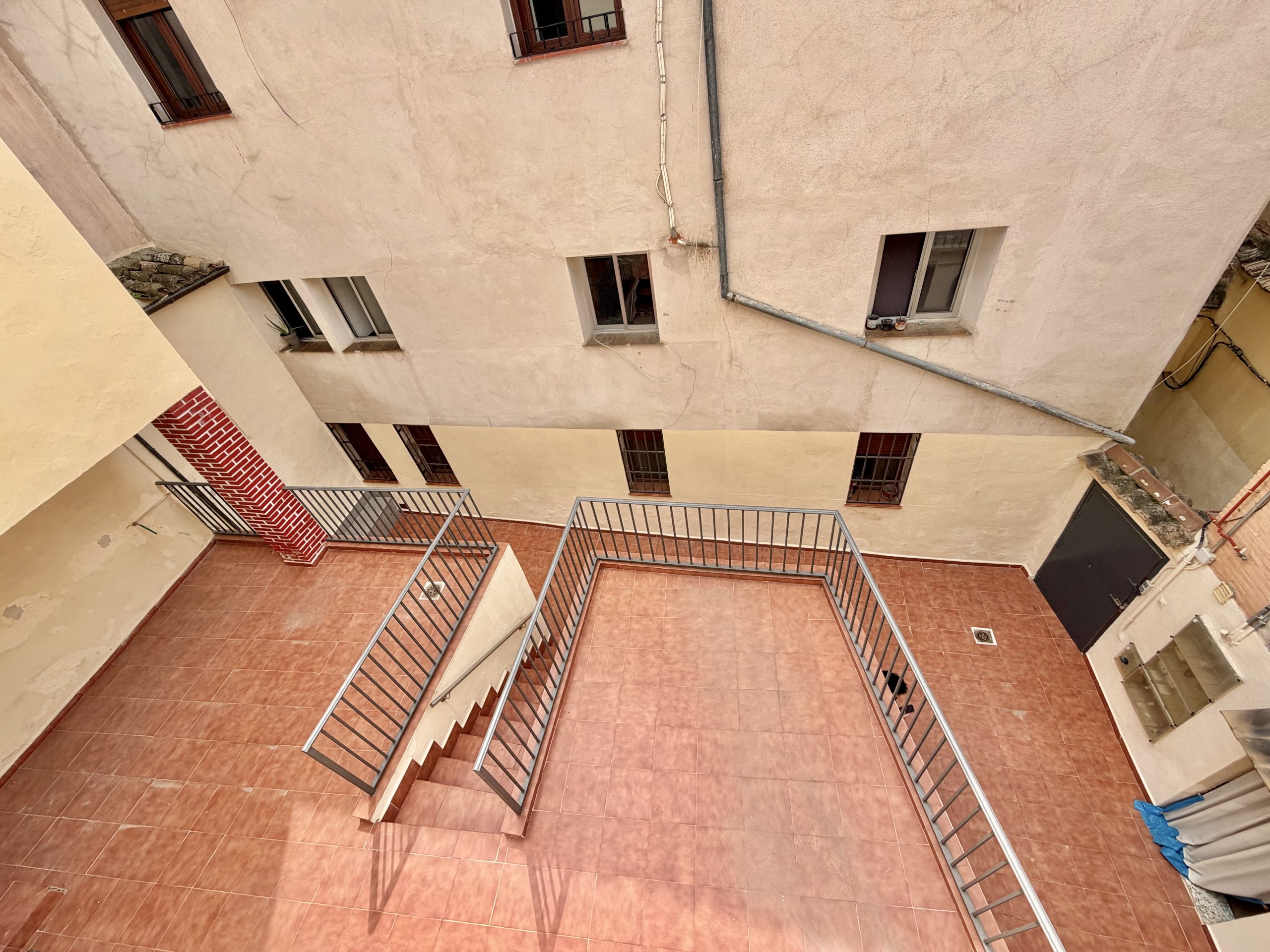 ¡OPORTUNIDAD ÚNICA: 3 VIVIENDAS INDEPENDIENTES! - Imagen 41