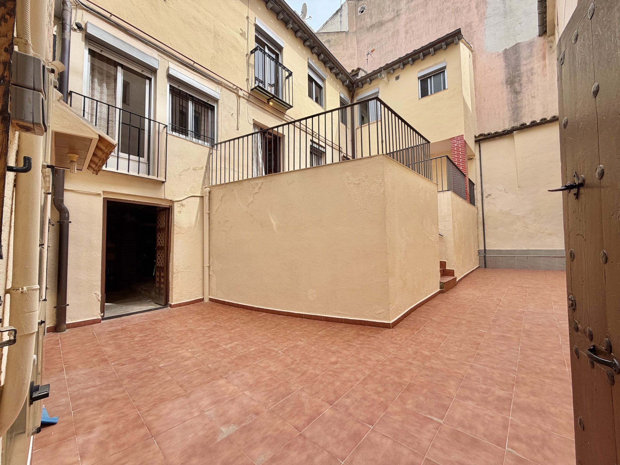 ¡OPORTUNIDAD ÚNICA: 3 VIVIENDAS INDEPENDIENTES! - Imagen 58