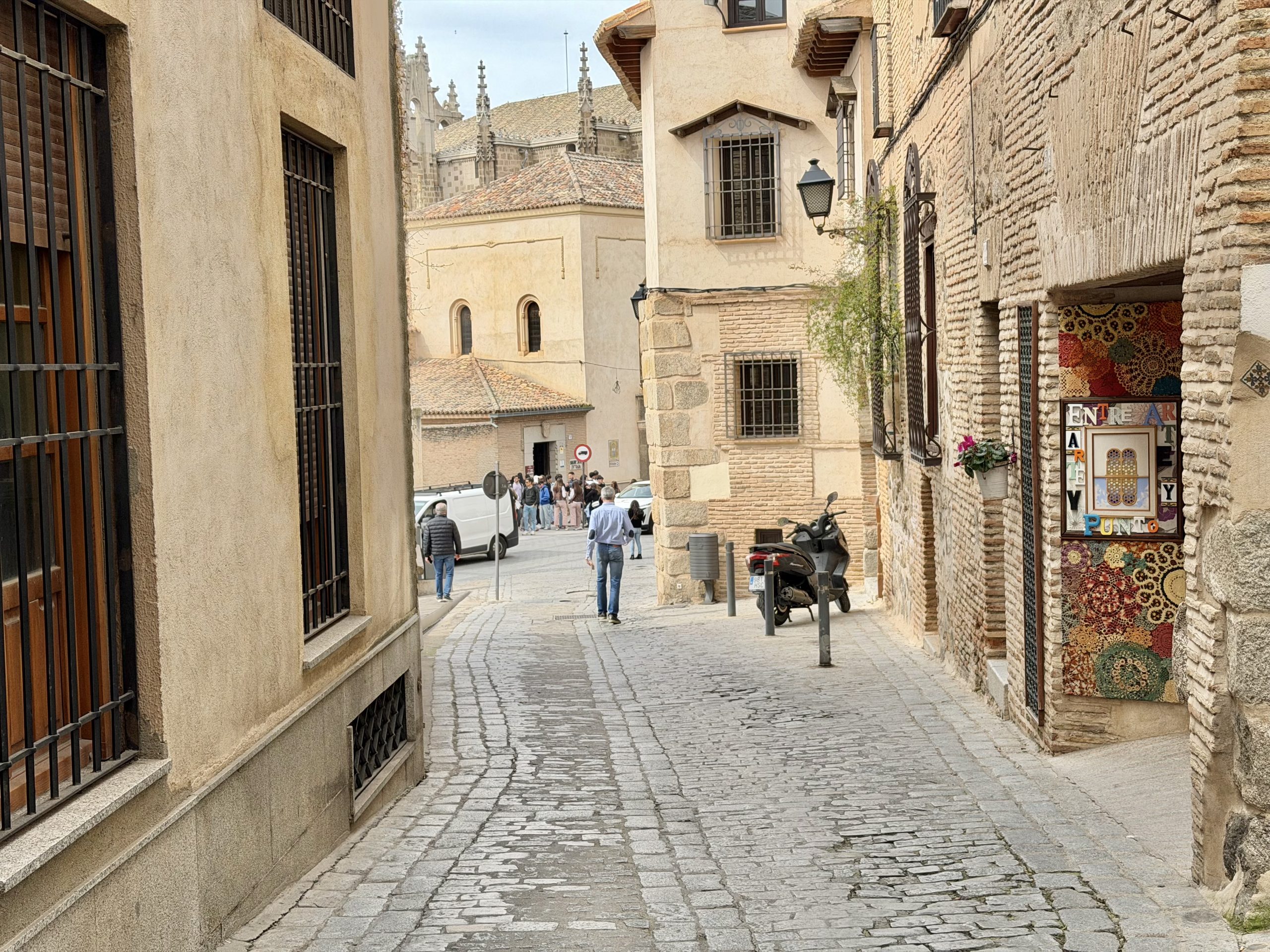 ¡OPORTUNIDAD ÚNICA: 3 VIVIENDAS INDEPENDIENTES! - Imagen 66